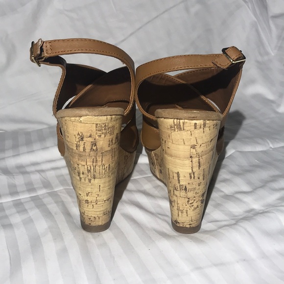 Montego Bay Club Wedge Heels - Picture 5 of 8